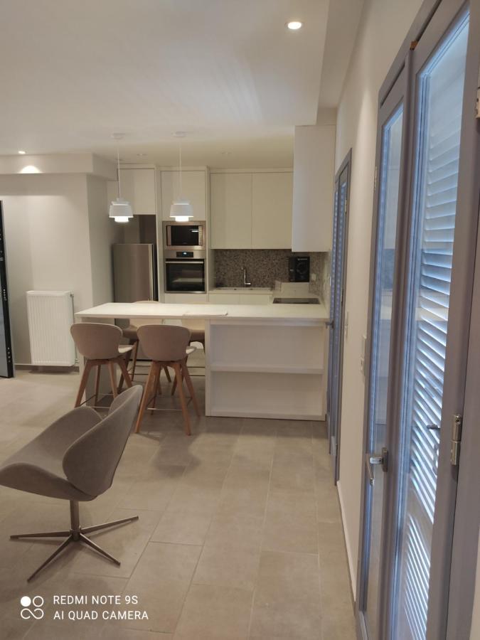 Pink Rose Luxury And Comfort Apartment At The Centre Of Preveza Exterior foto
